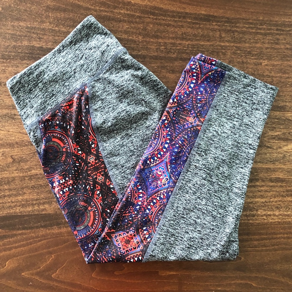 LuLaRoe Jade Workout Capri Pants